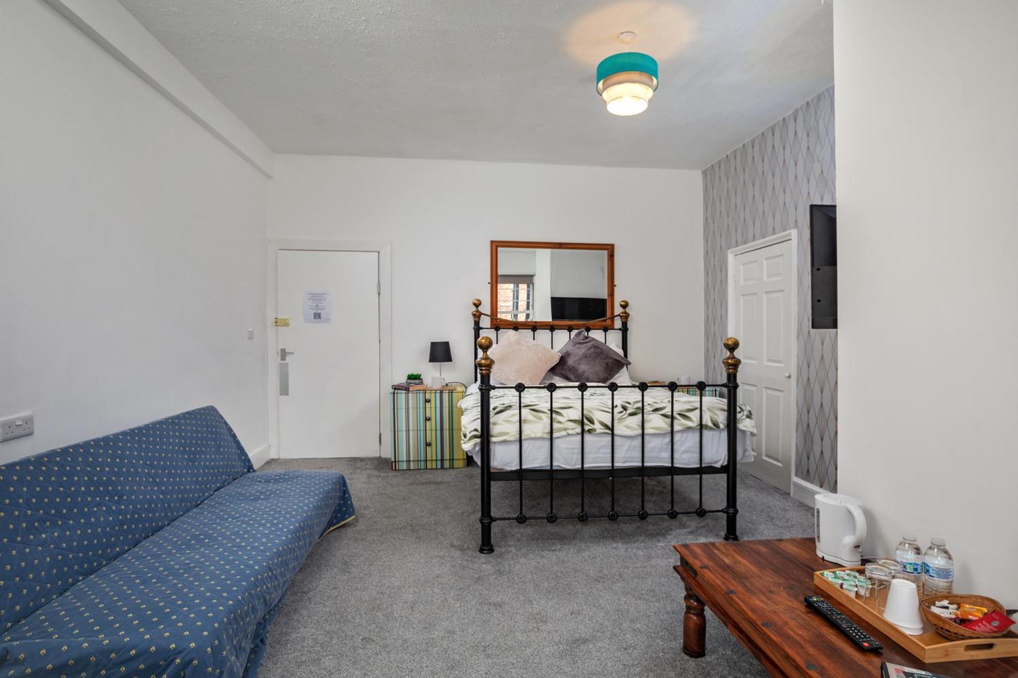 Serenity Guest House スカーバラ エクステリア 写真